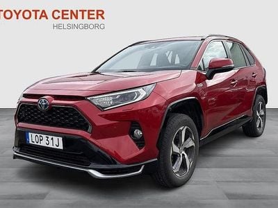 Röd Begagnad 2021 Toyota RAV4 Hybrid Active SUV | 339 500 kr (Marknadspris)