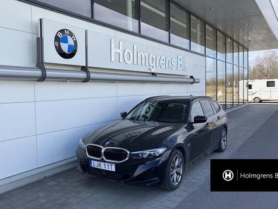 begagnad BMW 330e xDrive Touring Nav Fartpilot HiFi Sportstol Drag Le