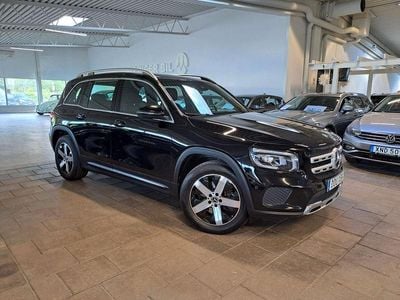 Mercedes GLB200
