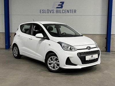 Vit Begagnad 2017 Hyundai i10 Halvkombi | 79 990 kr (Marknadspris)