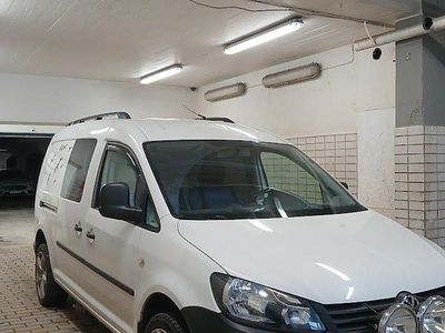 Begagnad VW Caddy Maxi 140 HK (102 kW) 2012 Minibuss