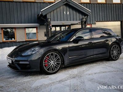 Begagnad Porsche Panamera Turbo Sport Turismo 549 HK (403 kW) 2018 Grå Sedan