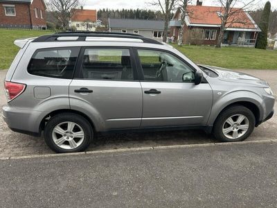 begagnad Subaru Forester 2.0 X 4WD Euro 4