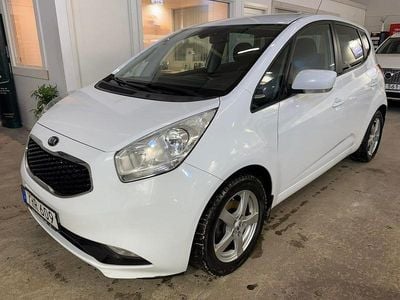 Begagnad Kia Venga Comfort 125 HK (91 kW) 2016 Vit Halvkombi