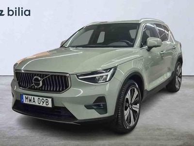 Grön Begagnad 2023 Volvo XC40 SUV | 419 000 kr