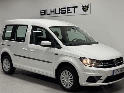 Vit Begagnad 2019 VW Caddy Life Minibuss | 159 900 kr (Dyr)