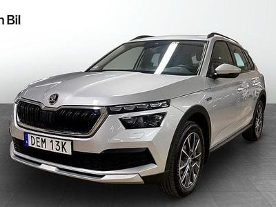 Silver Begagnad 2023 Skoda 110 R ScoutLine Halvkombi | 249 900 kr
