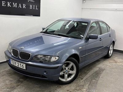Blå Begagnad 2002 BMW 320 Sedan | 94 900 kr (Dyr)