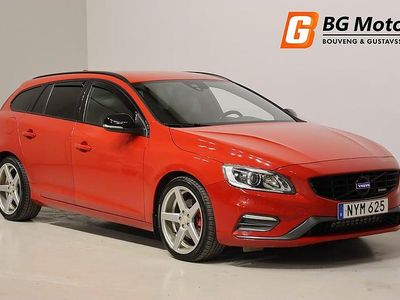 Röd Begagnad 2013 Volvo V60 R-Design Kombi | 129 900 kr (Marknadspris)