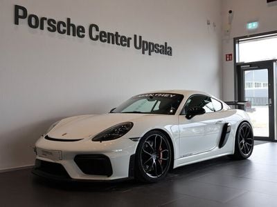 Porsche 718 Cayman GT4