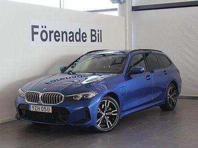 Begagnad BMW 330e M Sport 184 HK (135 kW) 2024 Blå Kombi