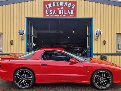 Begagnad Pontiac Trans Am 279 HK (205 kW) 1993 Röd Sportkupé