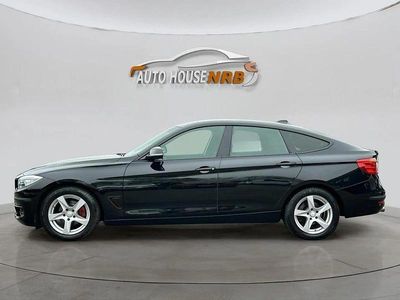Svart Begagnad 2015 BMW 318 Gran Turismo Kombi | 99 500 kr (Bra pris)