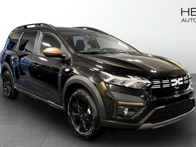 Svart (black) Begagnad 2024 Dacia Jogger Extreme Minibuss | 346 400 kr
