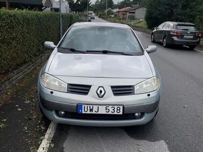 begagnad Renault Mégane Cabriolet Coupé- 2.0 Euro 4