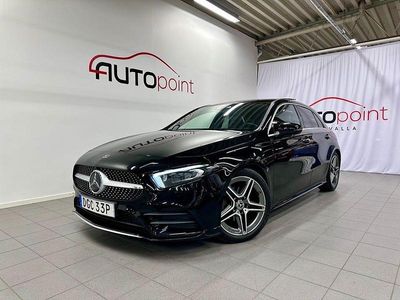 Svart Begagnad 2022 Mercedes A180 AMG Halvkombi | 319 000 kr (Dyr)