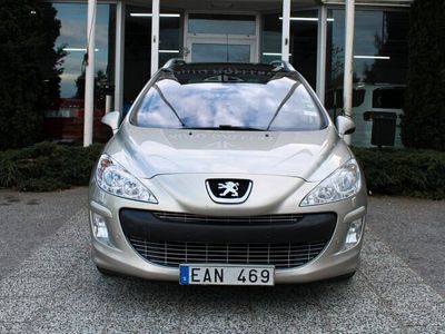 begagnad Peugeot 308 SW 1.6 THP Panorama. ny servad. Kam kedja