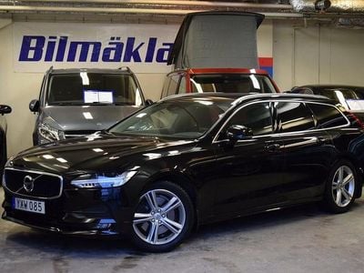 Svart Begagnad 2018 Volvo V90 Momentum Kombi | 209 900 kr (Marknadspris)