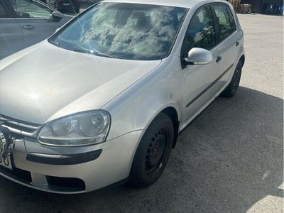 VW Golf V