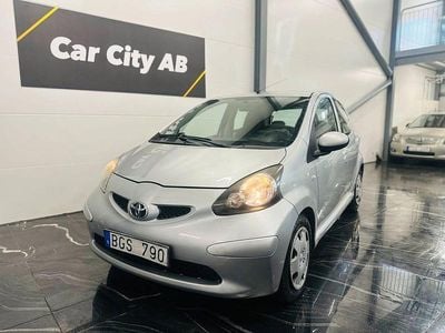 Silver Begagnad 2007 Toyota Aygo Halvkombi | 34 900 kr (Lite dyr)