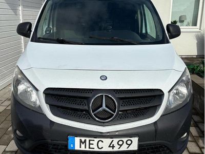Mercedes Citan 109