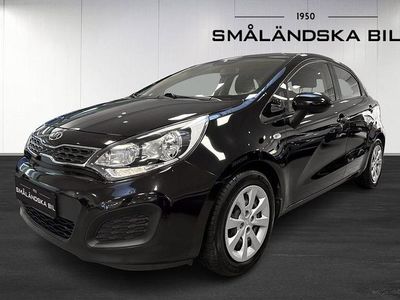 Svart Begagnad 2011 Kia Rio Halvkombi | 49 000 kr (Lite dyr)