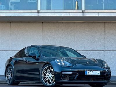 Porsche Panamera 4