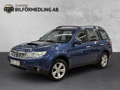Mörkblå Begagnad 2011 Subaru Forester SUV | 109 900 kr (Dyr)