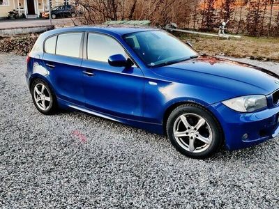 begagnad BMW 120 d 5-dörrars Comfort, M Sport Euro 5