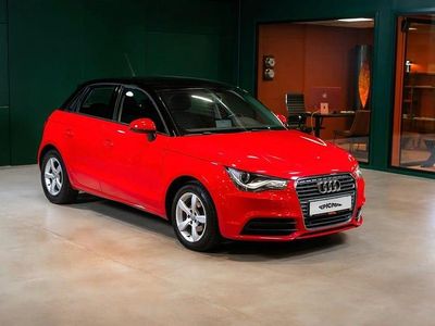 Röd Begagnad 2014 Audi A1 Sport Halvkombi | 119 900 kr (Marknadspris)