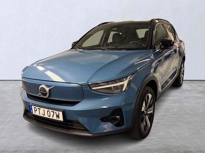 Blå Begagnad 2023 Volvo XC40 Plus SUV | 339 000 kr