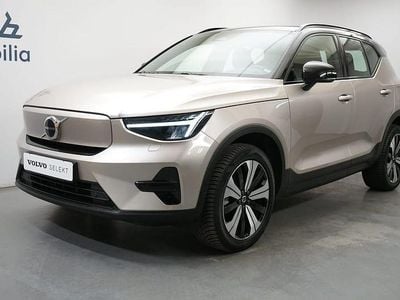 Grå Begagnad 2023 Volvo XC40 Core SUV | 329 900 kr (Superpris)