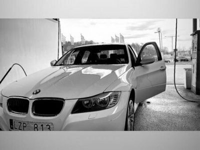 begagnad BMW 318 sedan