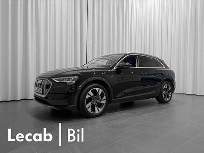 Brilliantsvart Begagnad 2021 Audi e-tron Proline SUV | 359 500 kr (Marknadspris)