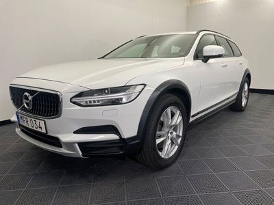 begagnad Volvo V90 CC D4 AWD Drag B-Kamera D-Värmare