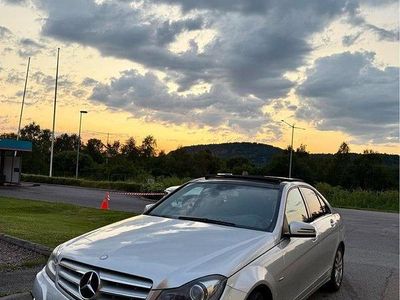 Mercedes C220