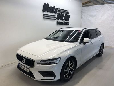 begagnad Volvo V60 T8 Twin Engine Momentum Advanced 4x4