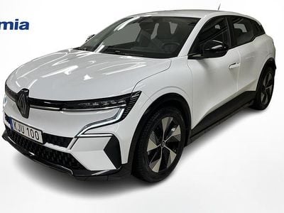 Vit Begagnad 2022 Renault Mégane IV Equilibre Halvkombi | 224 000 kr (Bra pris)