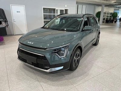 Grön Ny 2025 Kia Niro SUV | 363 424 kr (Marknadspris)