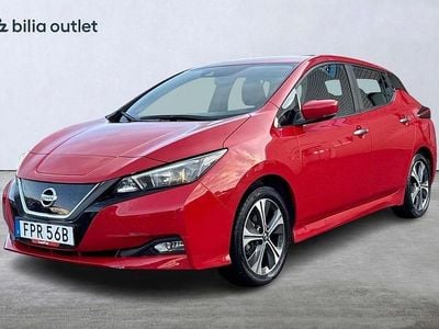 Röd Begagnad 2021 Nissan Leaf Halvkombi | 194 900 kr (Marknadspris)