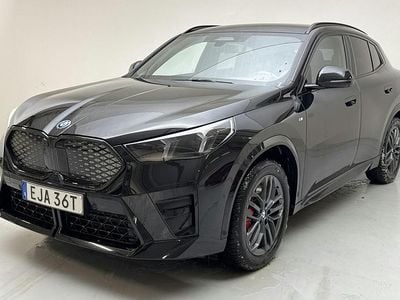 Begagnad BMW iX2 M Sport 200 kW (272 HK) 2024 Svart SUV