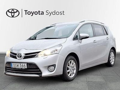 Silver Begagnad 2016 Toyota Verso Minibuss | 129 000 kr (Marknadspris)