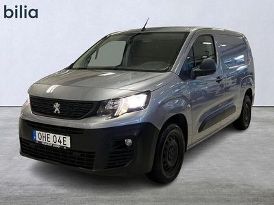 begagnad Peugeot Partner Utökad Last 1.5 BlueHDi Van 1.5 Blue Hdi Manuell 102 hk Drag V-hjul 2019 Grå