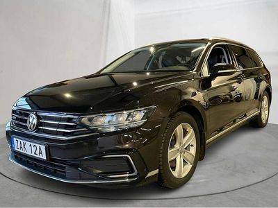 Mörkbrun Begagnad 2020 VW Passat GTE | 184 900 kr (Marknadspris)