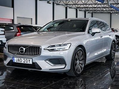 Silver Begagnad 2022 Volvo V60 Kombi | 339 500 kr (Marknadspris)