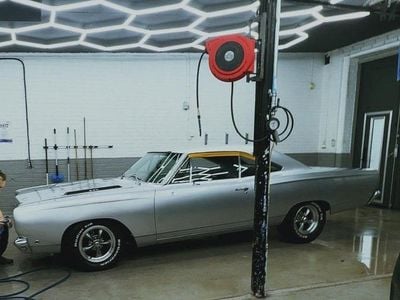 Begagnad Plymouth Road Runner 340 HK (250 kW) 1968 Sportkupé