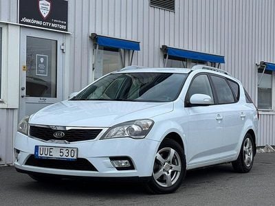Vit Begagnad 2011 Kia Ceed Sportswagon Kombi | 39 900 kr (Marknadspris)