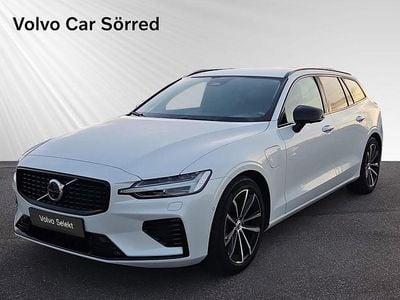 Vit Begagnad 2024 Volvo V60 Kombi | 474 900 kr (Lite dyr)