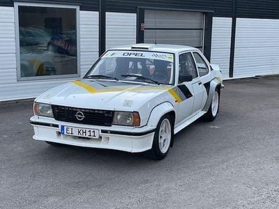 Vit Begagnad 1980 Opel Ascona Sedan | 225 000 kr