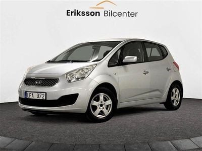 Begagnad Kia Venga EX 90 HK (66 kW) 2010 Silver Halvkombi